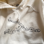 Taurus Constellation Cat Hoodie in White – Cozy Zodiac Moon & Stars Sweatshirt