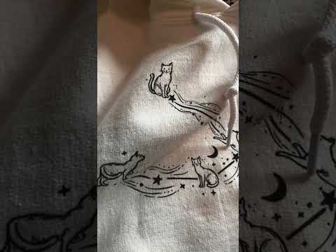 Taurus Constellation Cat Hoodie in White – Cozy Zodiac Moon & Stars Sweatshirt